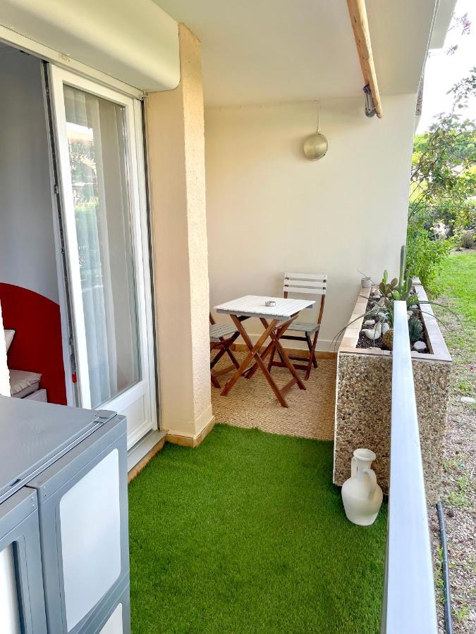 Appart Cosy 4 Personnes, A 400M De La Plage Bormes-les-Mimosas Eksteriør bilde