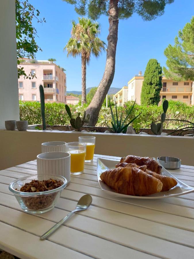 Appart Cosy 4 Personnes, A 400M De La Plage Bormes-les-Mimosas Eksteriør bilde